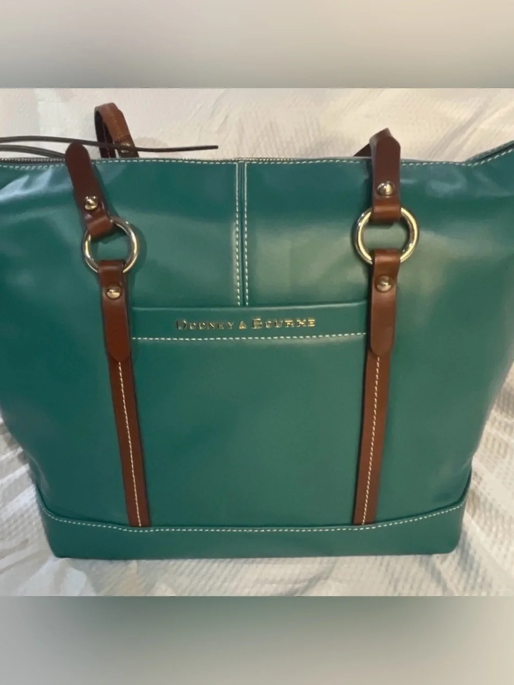Dooney & Bourke Wayfarer Tilly Tote Green Smooth Leather Shoulder Bag